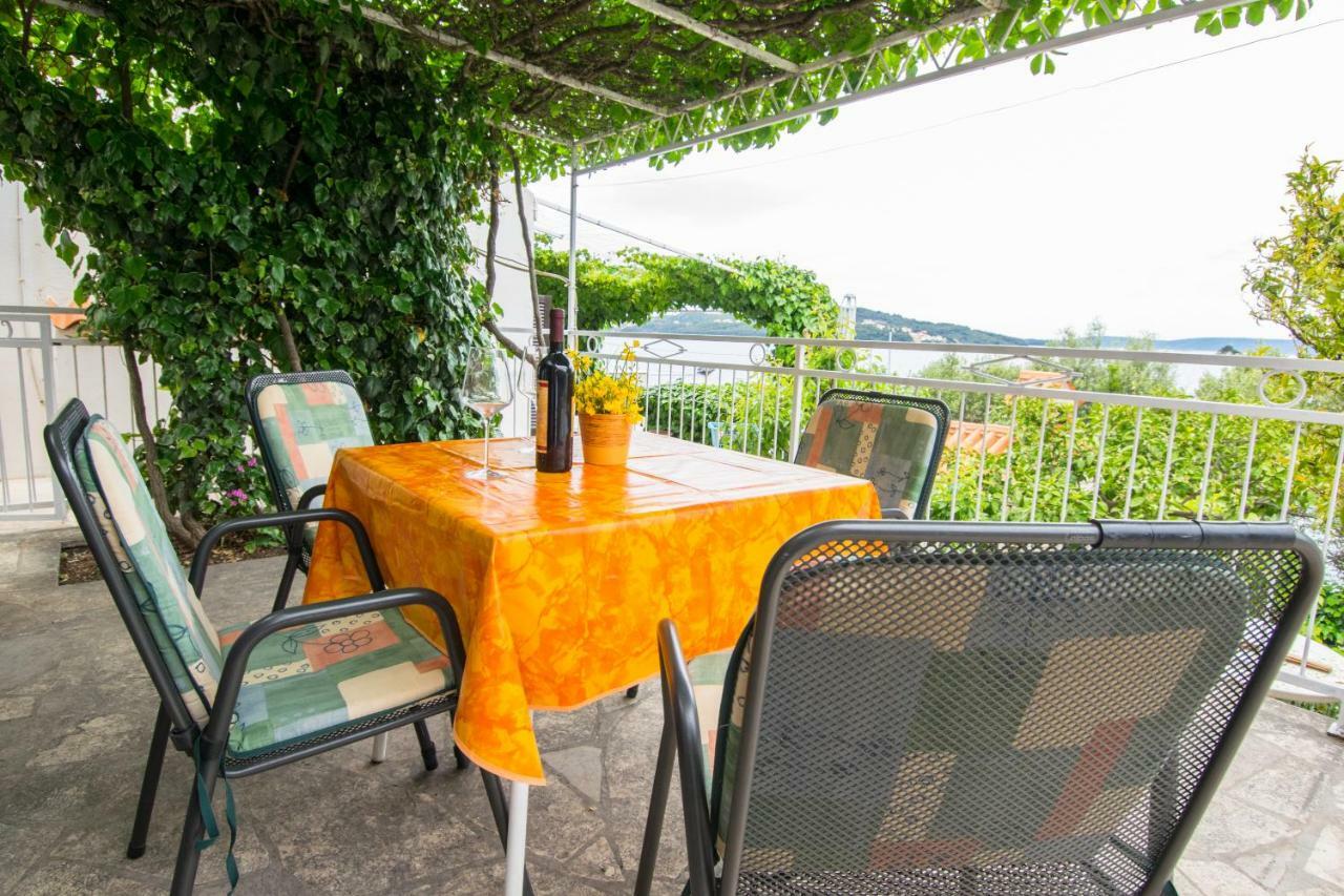 Vacation Home Mirjana Seget Vranjica Kültér fotó